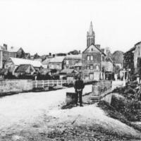 Saint-Paul de Courtonne et Courtonne la Ville séparé par le pont de la discorde