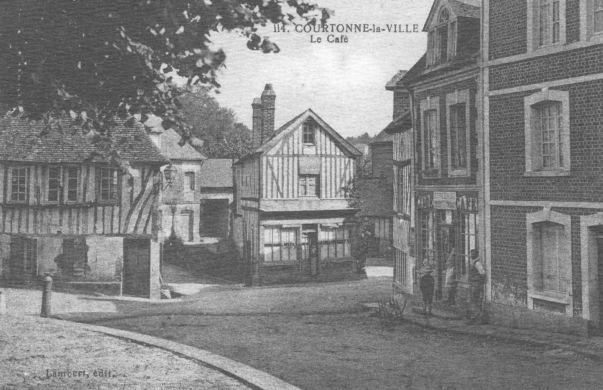 Place Saint Martin - Courtonne la Ville