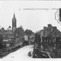 Le bourg de Courtonne la Ville